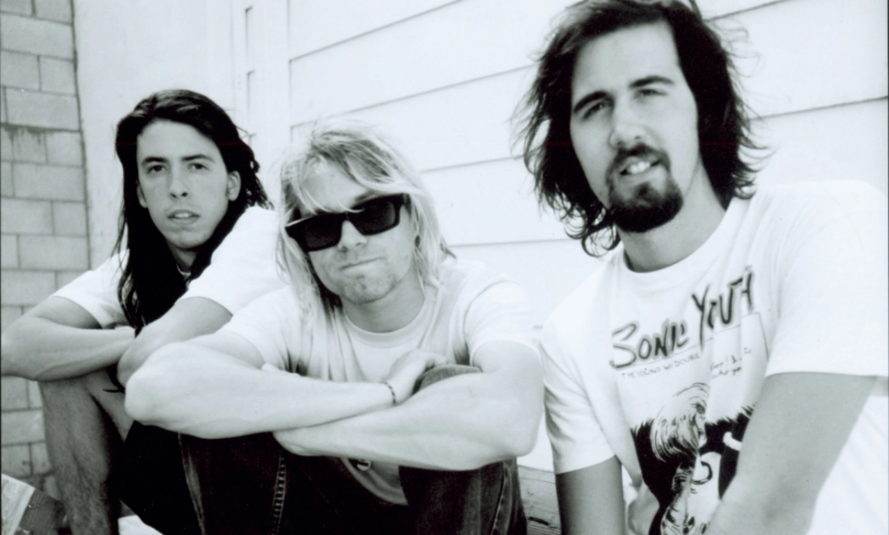Escucha con nosotros el Nevermind Box Set de Nirvana - Stone en Español