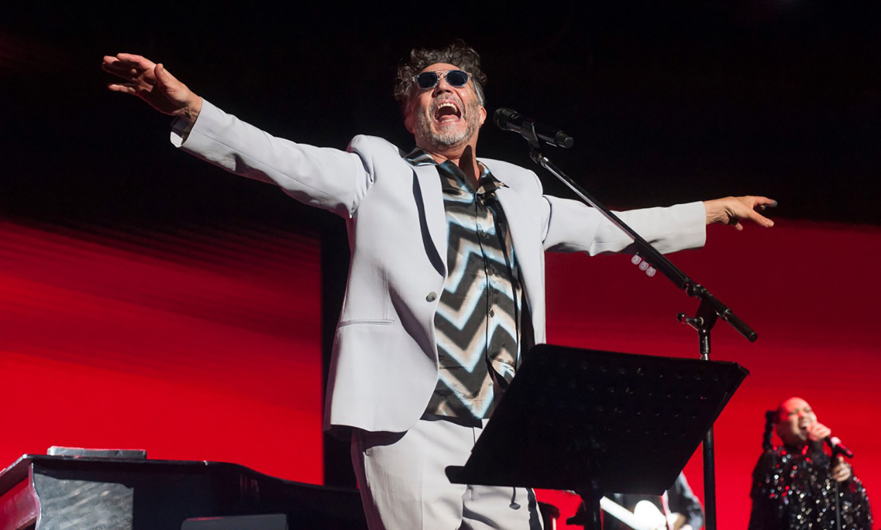 Emotivo y sofisticado, así fue el inicio de la gira de Fito Páez en Buenos  Aires - Rolling Stone en Español