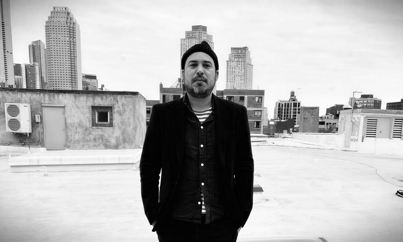 Carlos Méndez sigue robando fuego