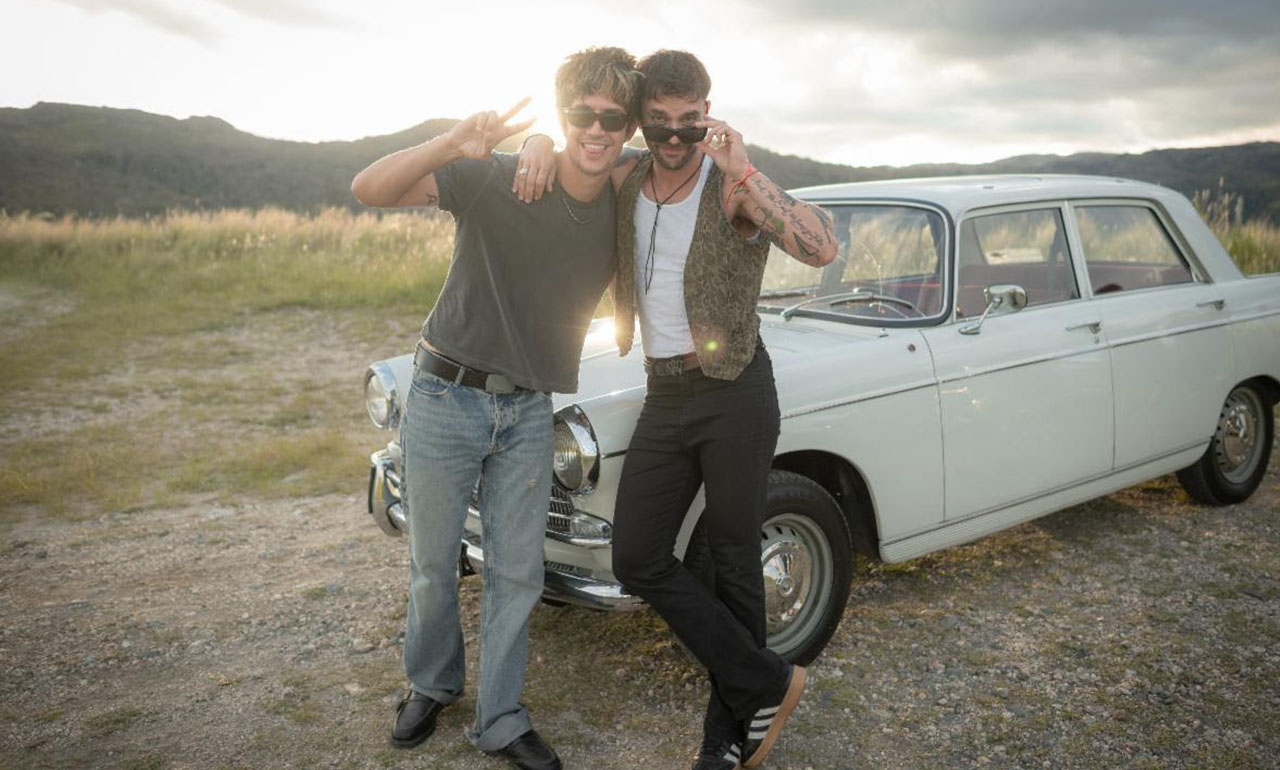 Los Caligaris abren 2026 con ‘El Reloj Me Miente’, un cruce con Silvestre y La Naranja