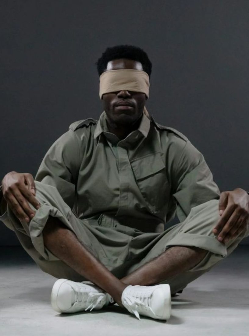 El Fear of Missing Out está arruinando tu forma de escuchar música-min